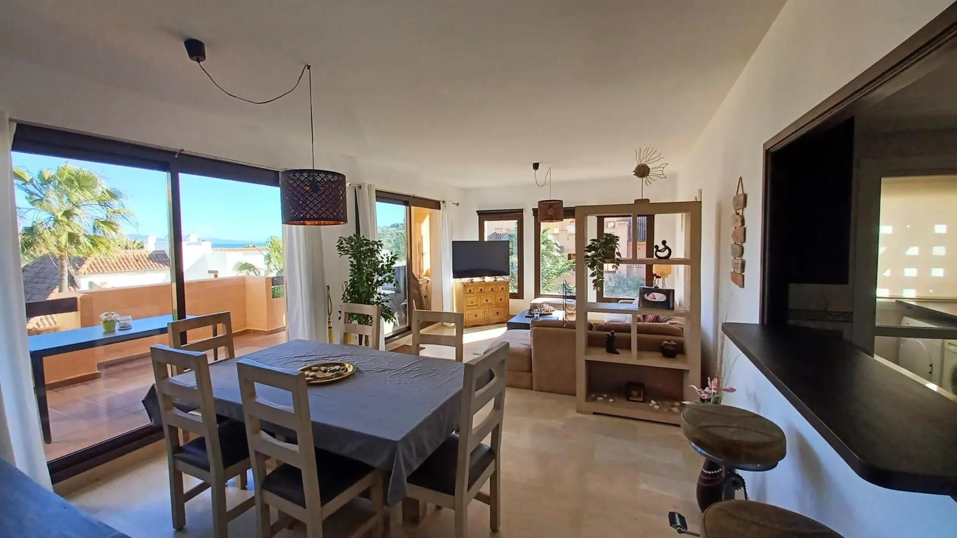 La Duquesa Joyfull Sunrise Apartment San Luis de Sabinillas